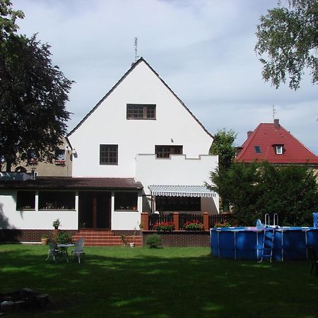 Pensjonat Rezydencja Parkowa Apartment Wroclaw Bagian luar foto